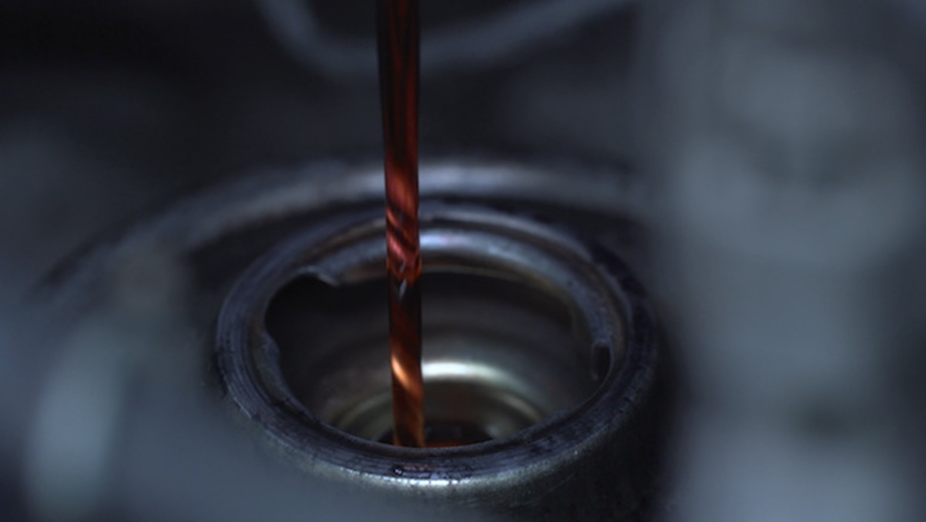 What Are the Benefits of Regular Transmission Fluid Flushes?